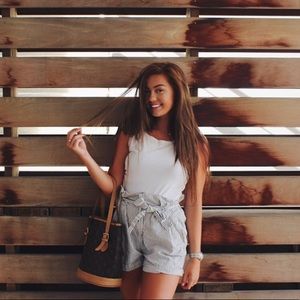 Meet your Posher, Kayla